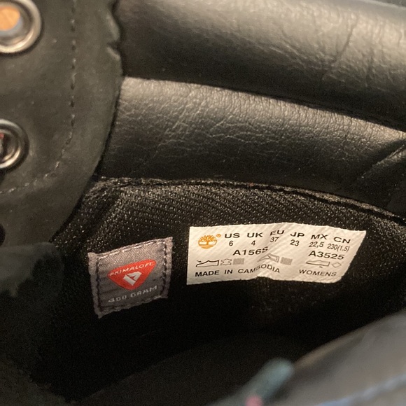 EUC Black Timberland Boots - Picture 6 of 7